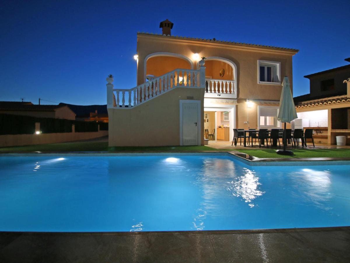 Holiday Home Magia By Interhome Калпе Екстериор снимка